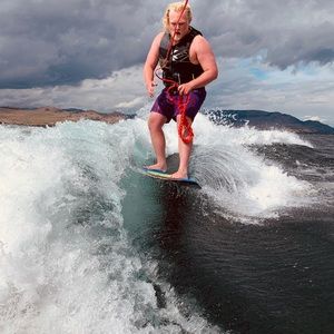 Meet your Posher, Sam